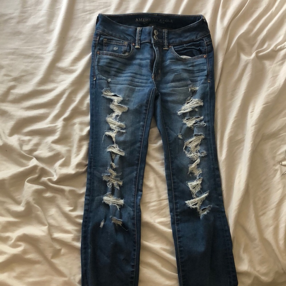 American Eagle ripped jeans